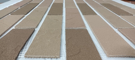 Гибкий кирпич на сетке Премиум Капучино Микс, «Каменный город» Гибкий кирпич на сетке Премиум Капучино Микс